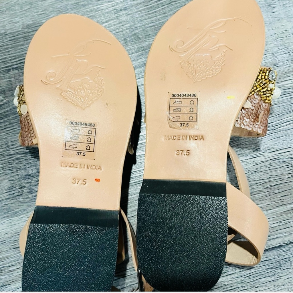 Free People Sun Peaks Embellished Leather Sandals 7.5 Nwob ($128) Never Worn